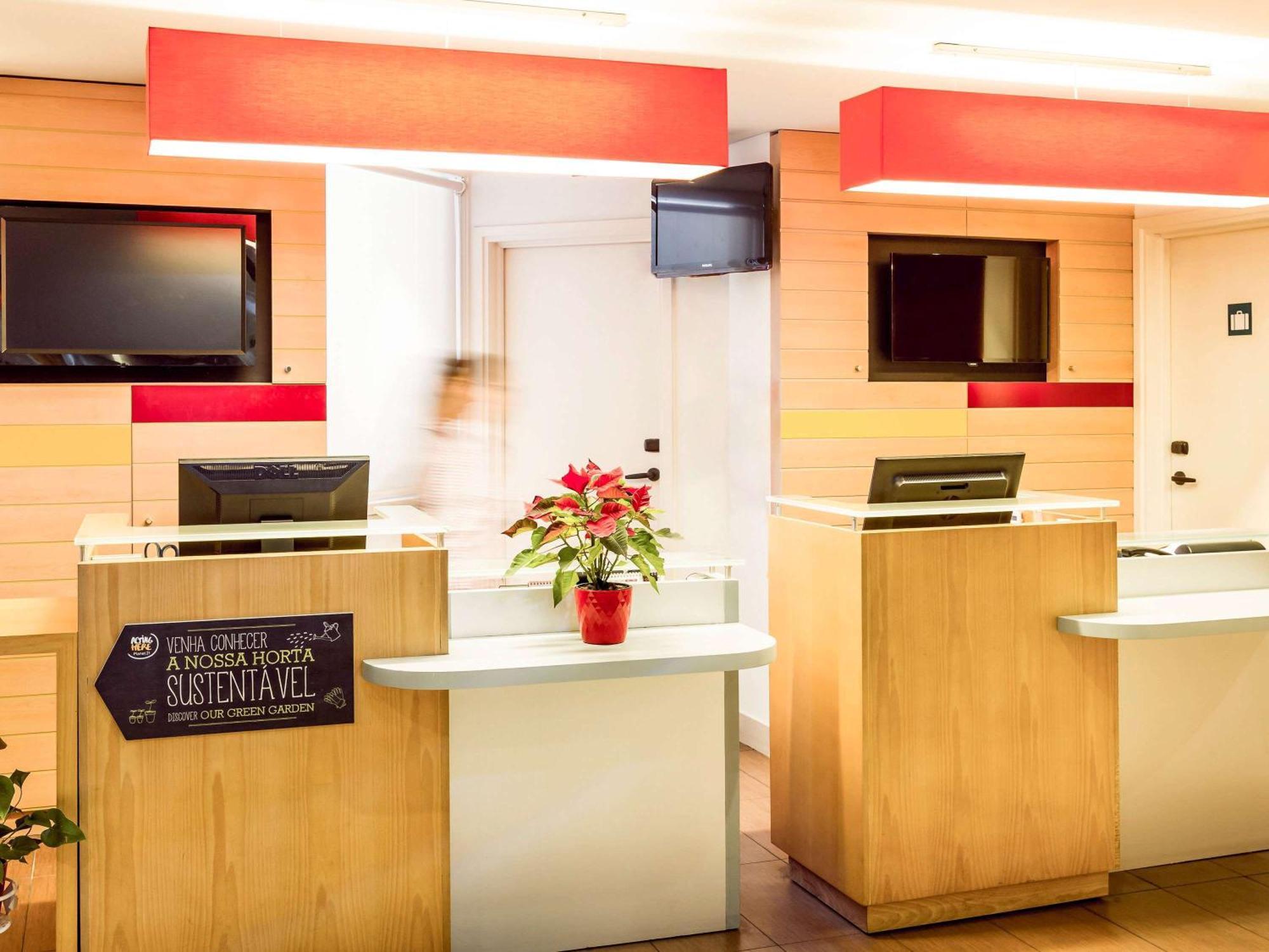 ibis Porto Centro São Bento Exterior foto
